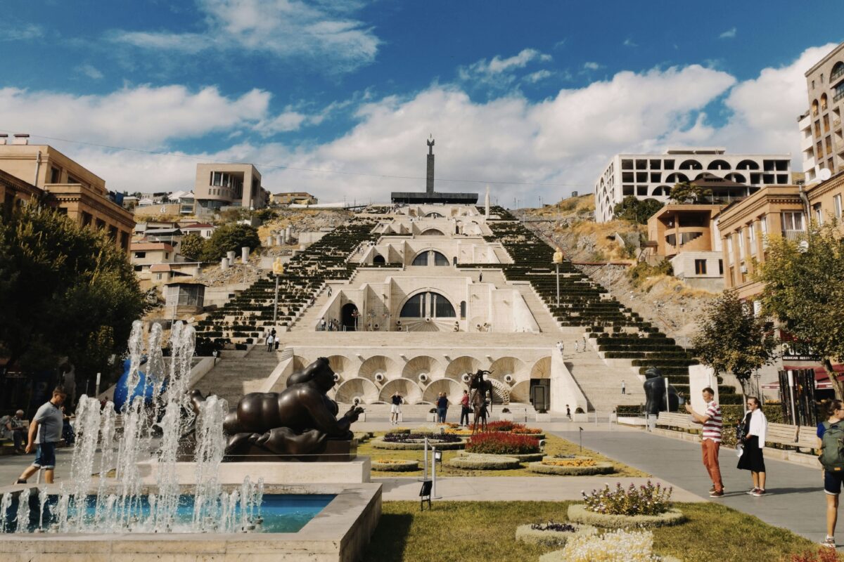 Armenian Dating App Ari -